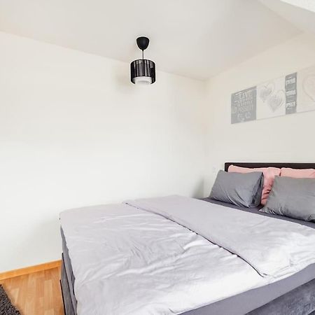Charmante Wohnung An Beliebter, Urbaner Lage Zurich Exterior photo