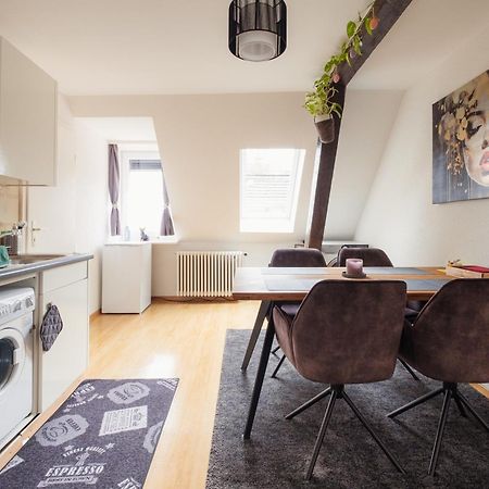 Charmante Wohnung An Beliebter, Urbaner Lage Zurich Exterior photo